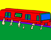 Desenho Passageiros à espera do comboio pintado por Eduardo
