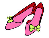Desenho Sapatos com laços pintado por Clara10