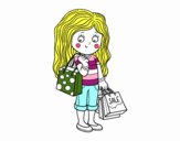 Menina com compras do verão 