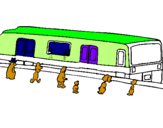 Desenho Passageiros à espera do comboio pintado por HENRIQUE