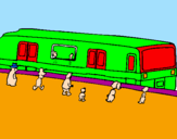Desenho Passageiros à espera do comboio pintado por lucas  8  anos.,