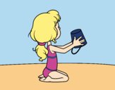 Desenho Menina que joga na praia pintado por Gisla